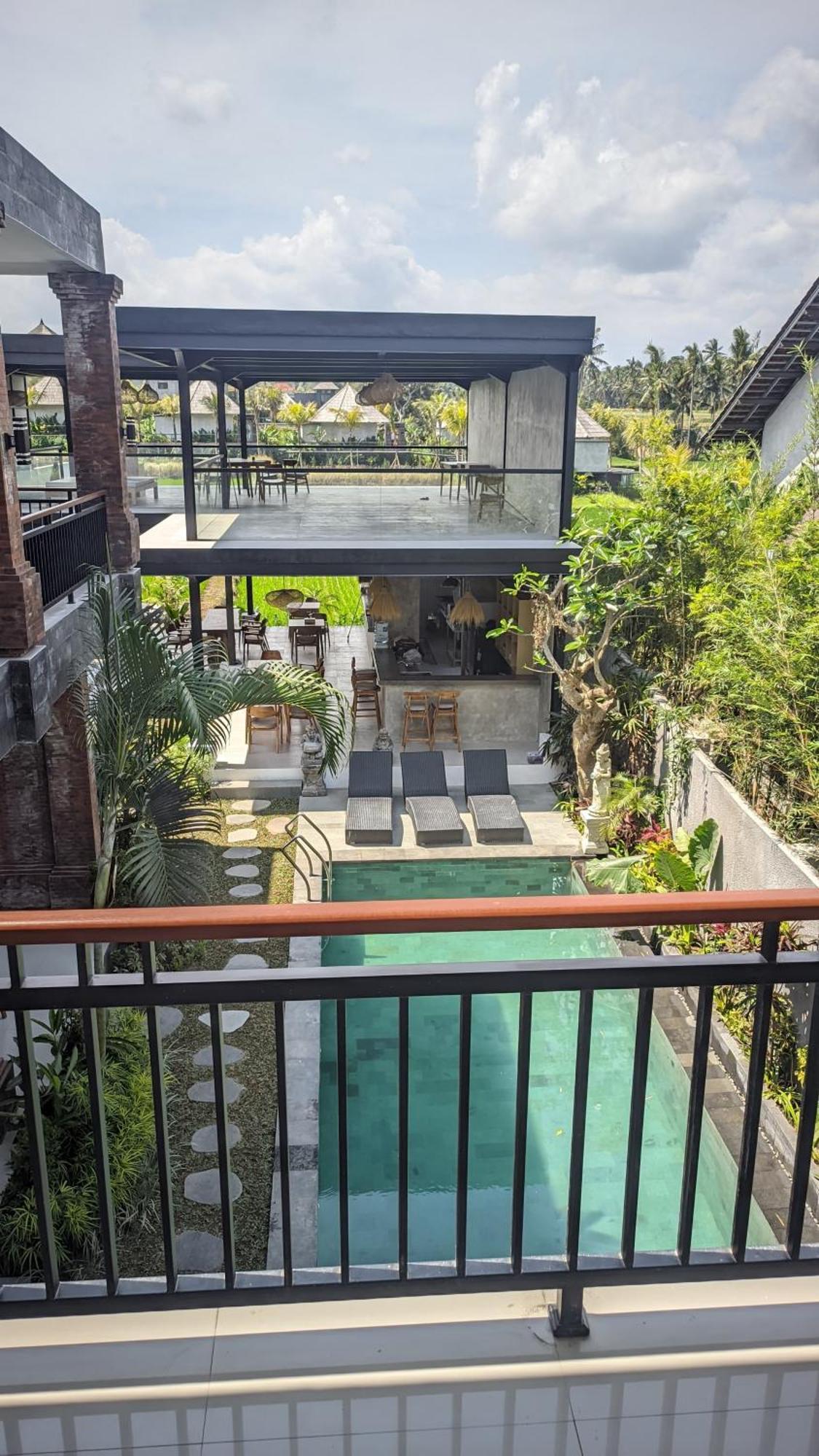 Sujiwa Ubud Hotel & Villa Exterior foto